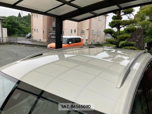VolksWagen GOLF TOURAN 2017-06 7880488-12