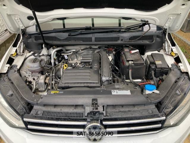 VolksWagen GOLF TOURAN 2017-06 7880488-2