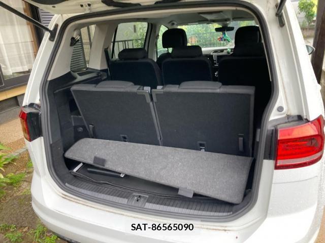 VolksWagen GOLF TOURAN 2017-06 7880488-5