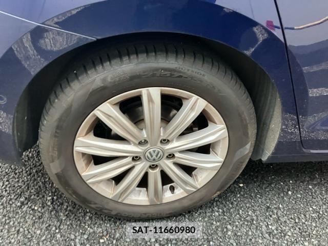 VolksWagen GOLF TOURAN 2017-08 7903628-6