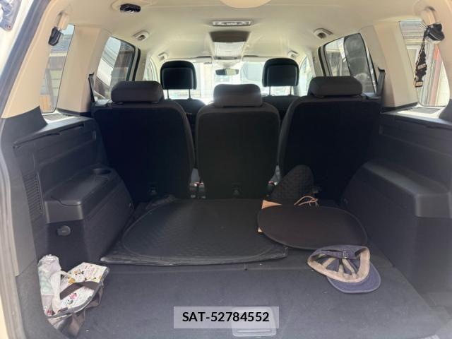 VolksWagen GOLF TOURAN 2017-09 8039182-14