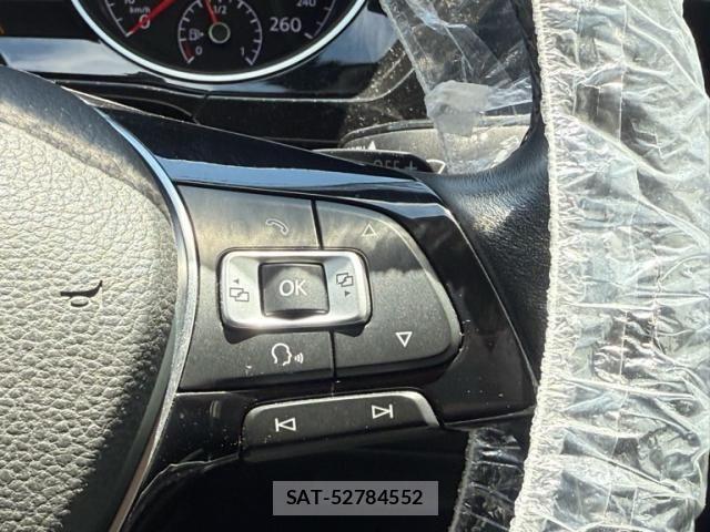 VolksWagen GOLF TOURAN 2017-09 8039182-18