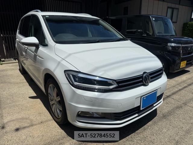 VolksWagen GOLF TOURAN 2017-09 8039182-1