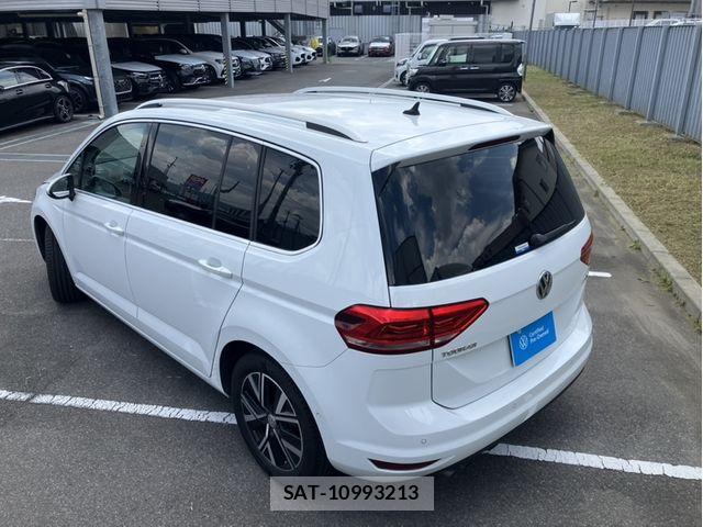 VolksWagen GOLF TOURAN 2020-12 8076137-2