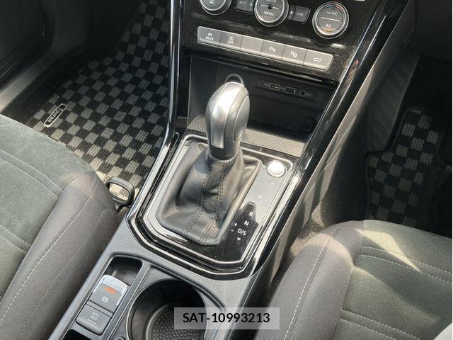 VolksWagen GOLF TOURAN 2020-12 8076137-8