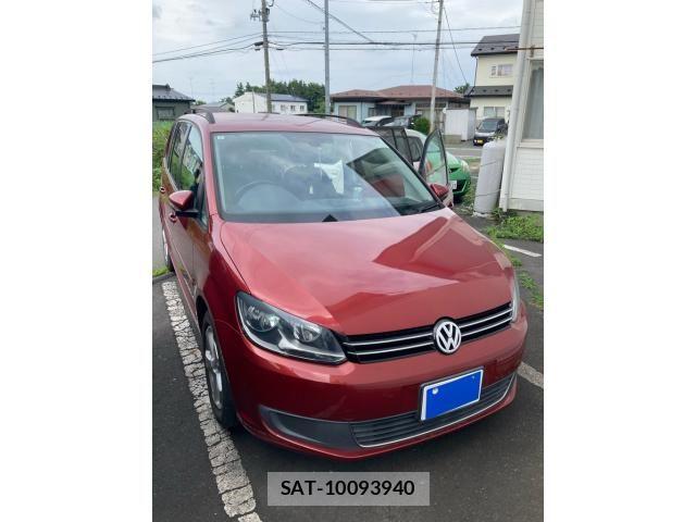 VolksWagen GOLF TOURAN 2013-07 8076139-1