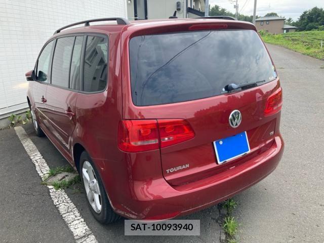 VolksWagen GOLF TOURAN 2013-07 8076139-3