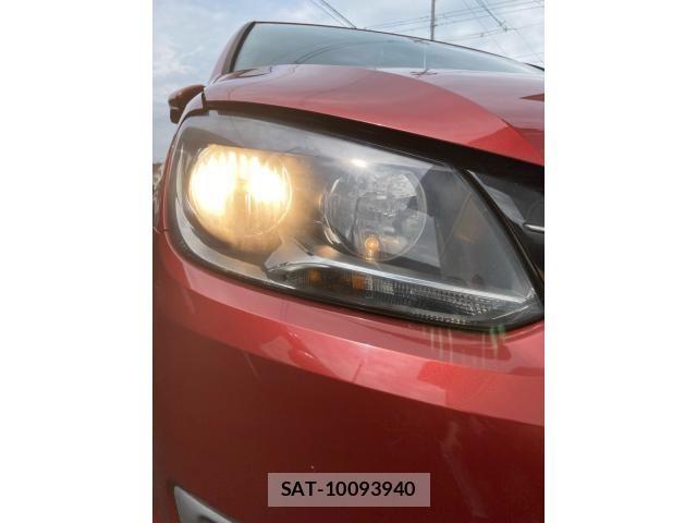 VolksWagen GOLF TOURAN 2013-07 8076139-6