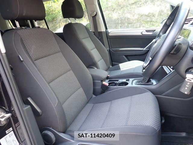 VolksWagen GOLF TOURAN 2021-03 8076136-17