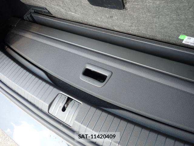 VolksWagen GOLF TOURAN 2021-03 8076136-24