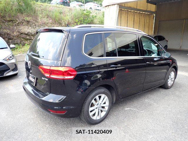 VolksWagen GOLF TOURAN 2021-03 8076136-6