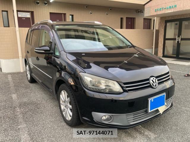VolksWagen GOLF TOURAN 2011-03 8102709-1