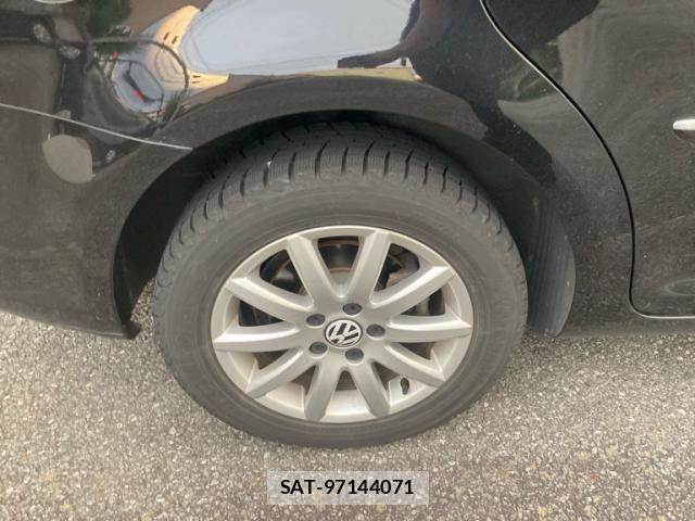 VolksWagen GOLF TOURAN 2011-03 8102709-4