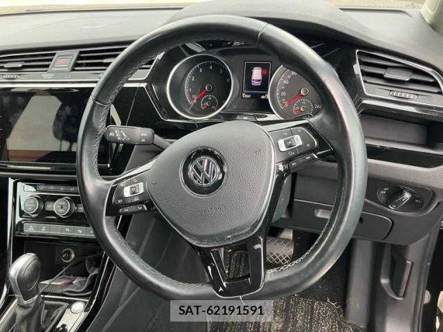 VolksWagen GOLF TOURAN 2018-09 8102708-8
