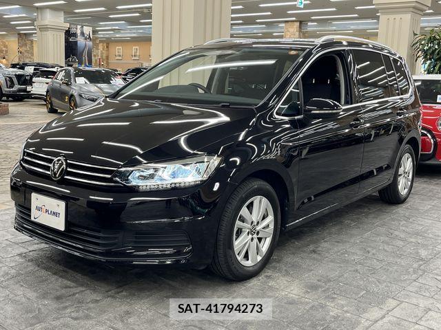 VolksWagen GOLF TOURAN 2023-11 8102706-10
