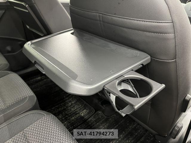 VolksWagen GOLF TOURAN 2023-11 8102706-7