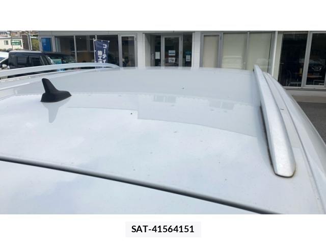 VolksWagen GOLF TOURAN 2018-09 8132995-11