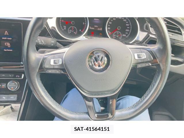 VolksWagen GOLF TOURAN 2018-09 8132995-7