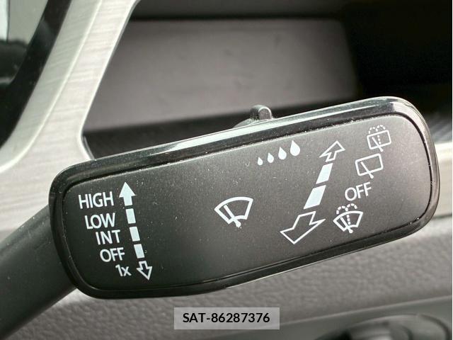 VolksWagen GOLF TOURAN 2020-03 8132994-10