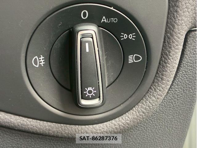 VolksWagen GOLF TOURAN 2020-03 8132994-13