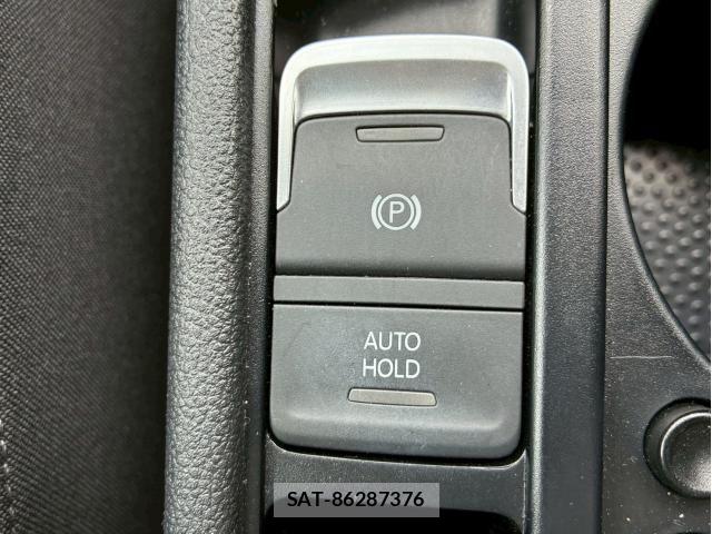 VolksWagen GOLF TOURAN 2020-03 8132994-27