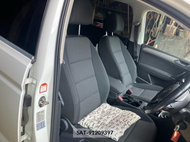 VolksWagen GOLF TOURAN 2017-08 8211017-22