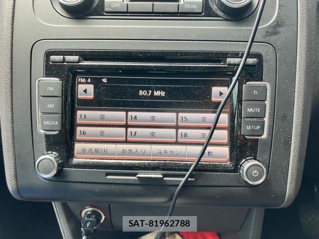 VolksWagen GOLF TOURAN 2012-03 8211020-19