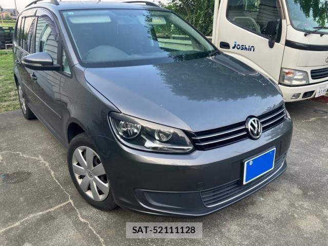 VolksWagen GOLF TOURAN 2013-12 8232404-0