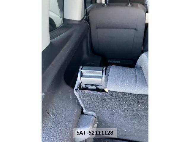 VolksWagen GOLF TOURAN 2013-12 8232404-19