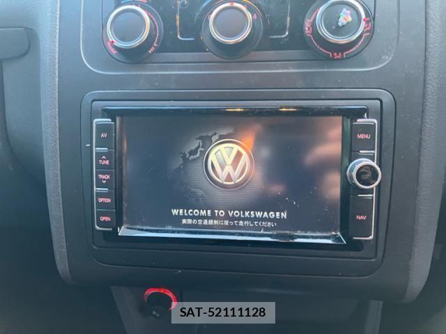 VolksWagen GOLF TOURAN 2013-12 8232404-23