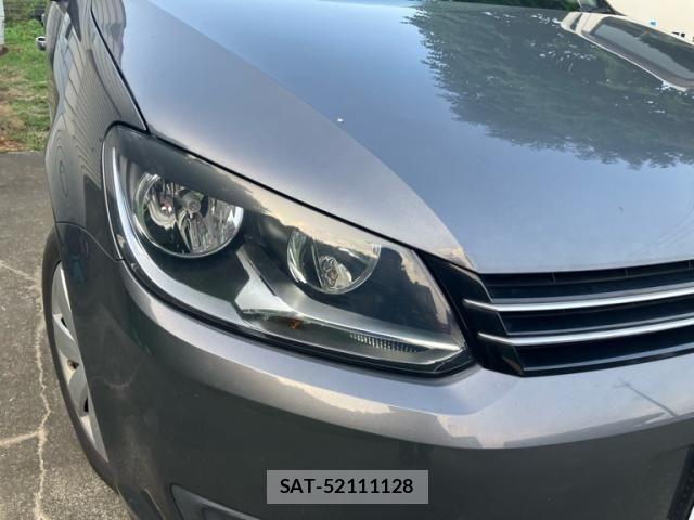 VolksWagen GOLF TOURAN 2013-12 8232404-2