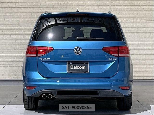 VolksWagen GOLF TOURAN 2019-06 8318076-19