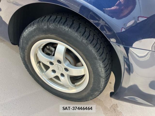 VolksWagen GOLF TOURAN 2011-05 8318080-7