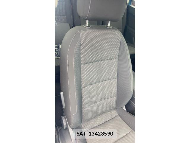 VolksWagen GOLF TOURAN 2015-12 8318078-11