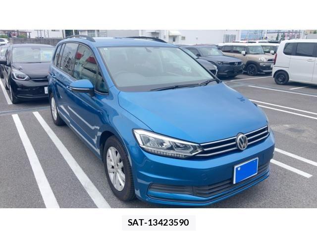 VolksWagen GOLF TOURAN 2015-12 8318078-1