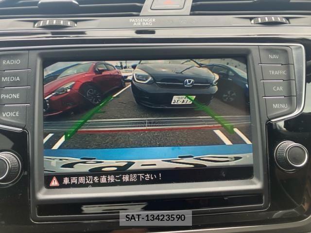 VolksWagen GOLF TOURAN 2015-12 8318078-23
