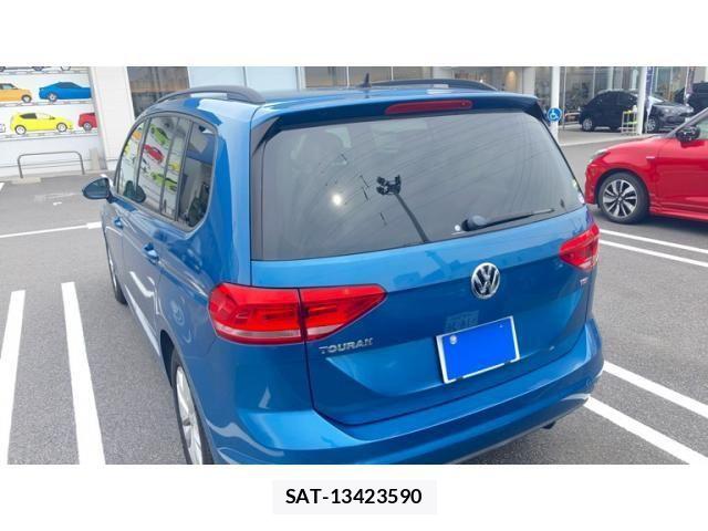 VolksWagen GOLF TOURAN 2015-12 8318078-3