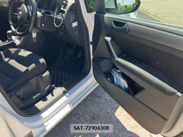 VolksWagen GOLF TOURAN 2017-09 8338508-14
