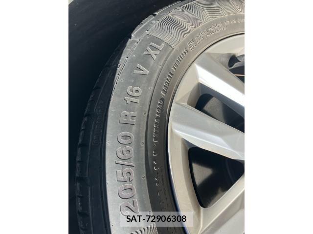 VolksWagen GOLF TOURAN 2017-09 8338508-4