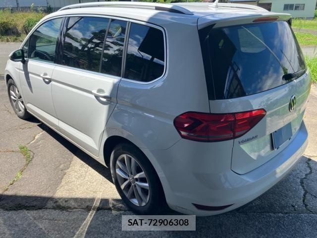 VolksWagen GOLF TOURAN 2017-09 8338508-6