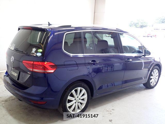 VolksWagen GOLF TOURAN 2016-09 8338507-7