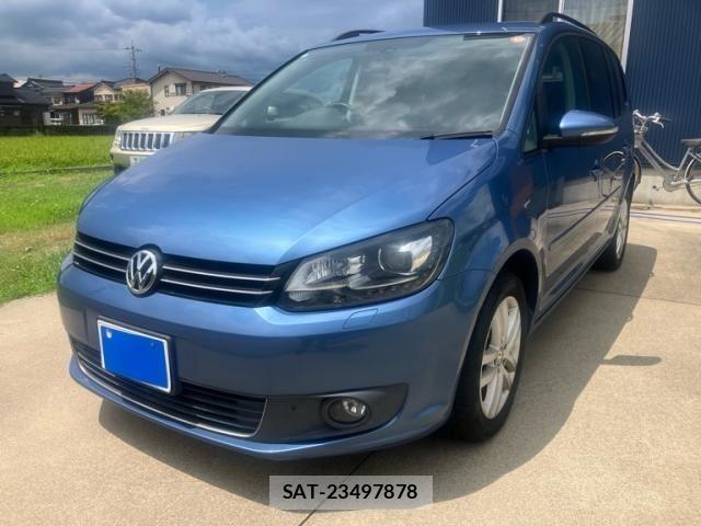 VolksWagen GOLF TOURAN 2014-02 8369737-0