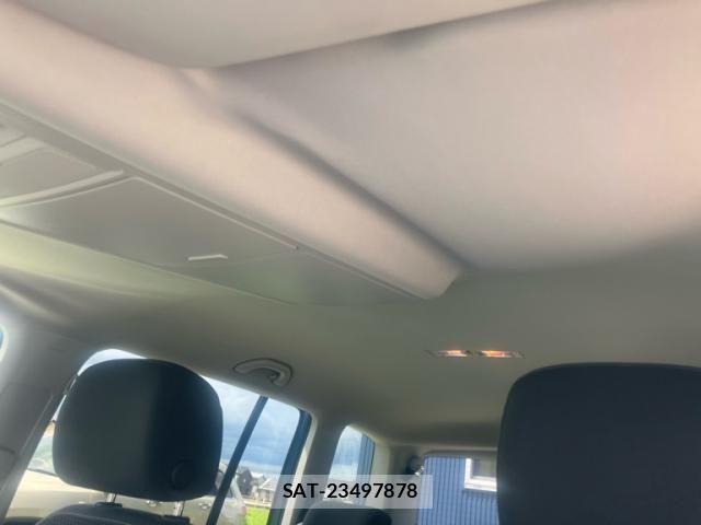 VolksWagen GOLF TOURAN 2014-02 8369737-11