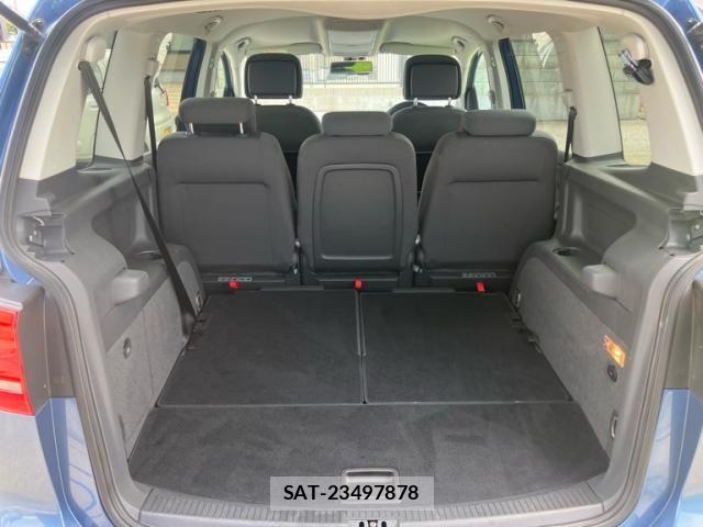 VolksWagen GOLF TOURAN 2014-02 8369737-22