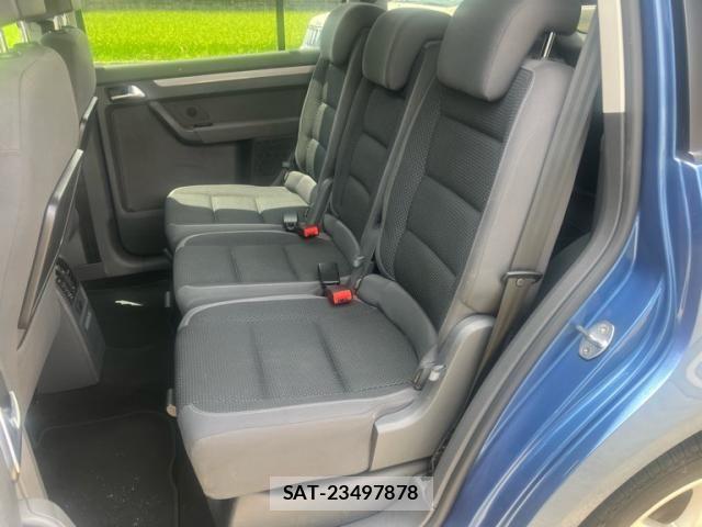 VolksWagen GOLF TOURAN 2014-02 8369737-8