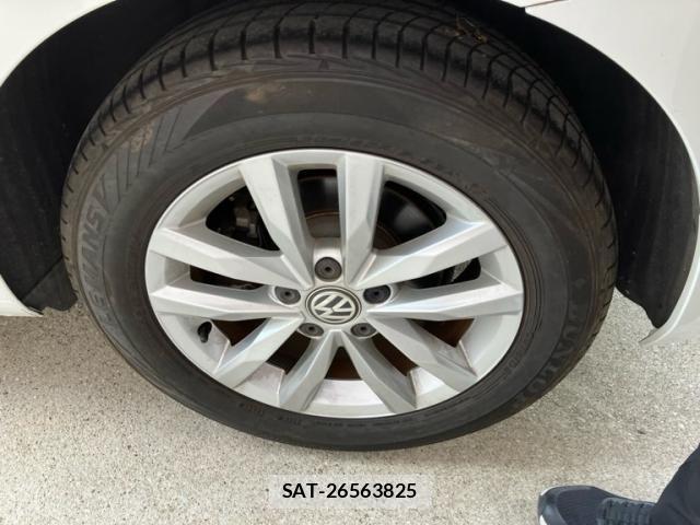 VolksWagen GOLF TOURAN 2016-10 8369736-5