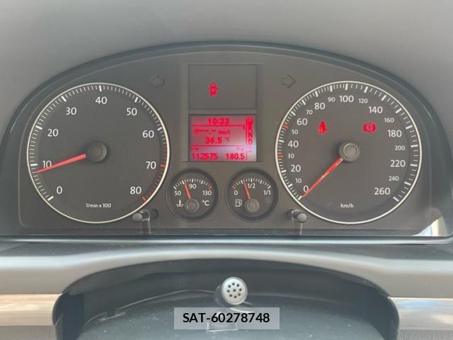 VolksWagen GOLF TOURAN 2010-05 8369739-20