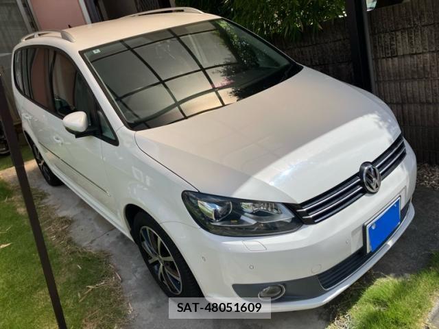 VolksWagen GOLF TOURAN 2013-11 8372383-0