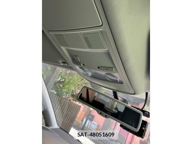 VolksWagen GOLF TOURAN 2013-11 8372383-17