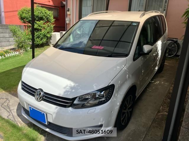 VolksWagen GOLF TOURAN 2013-11 8372383-1